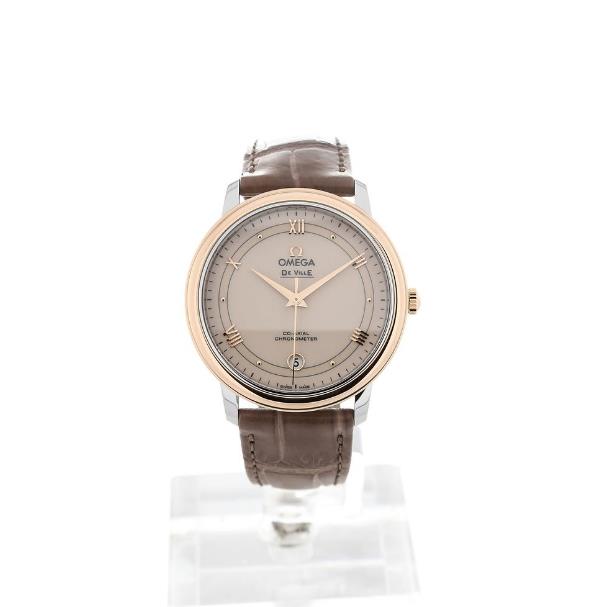 The female copy watches have brown leather straps.